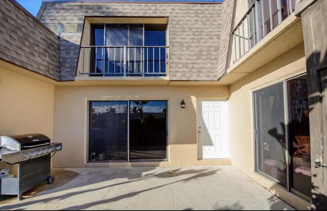 2 of 20 - 4101 N Waterview Circle #41-a, Palm Springs, FL
