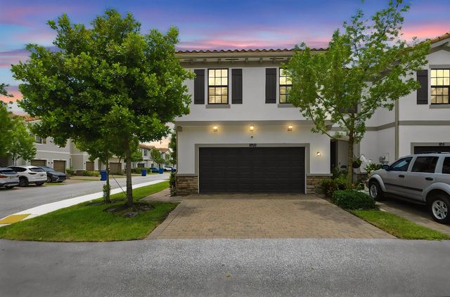 1009 Sweet Briar Lane, Riviera Beach