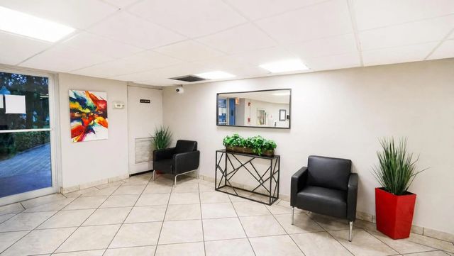 4 of 36 - 3930 Inverrary Boulevard #303, Lauderhill, FL