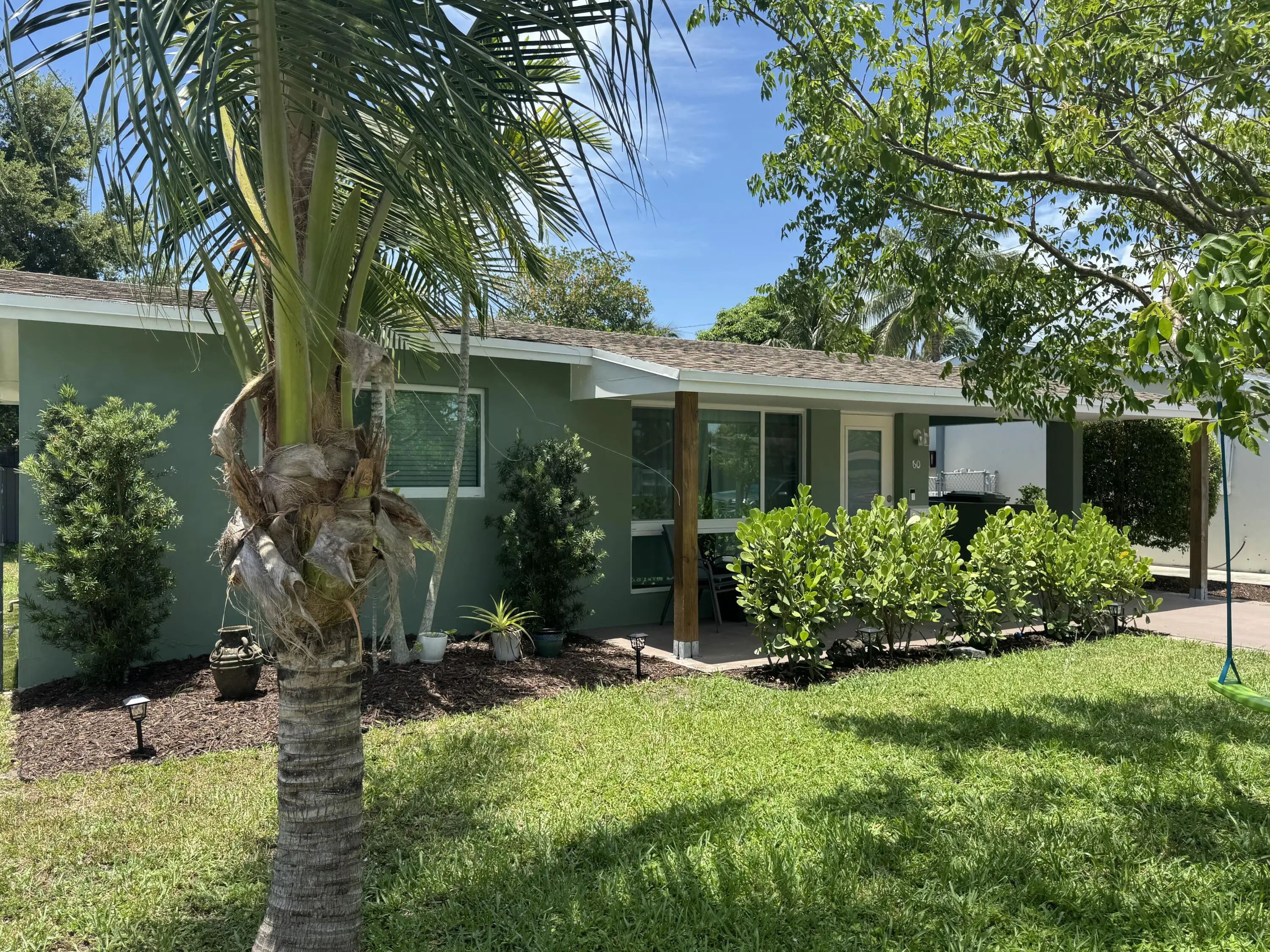 60 Ne 46th Street, Oakland Park