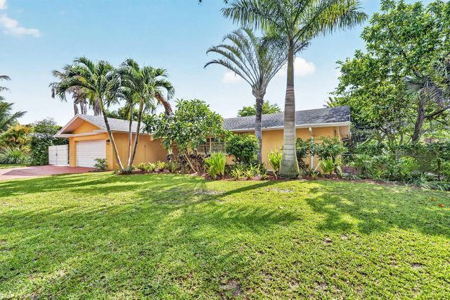 4 of 93 - 842 Fathom Road W, North Palm Beach, FL
