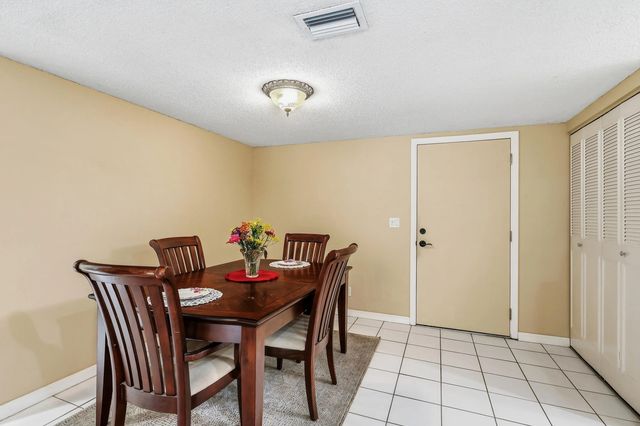 4 of 18 - 215 Lake Carol Drive, West Palm Beach, FL
