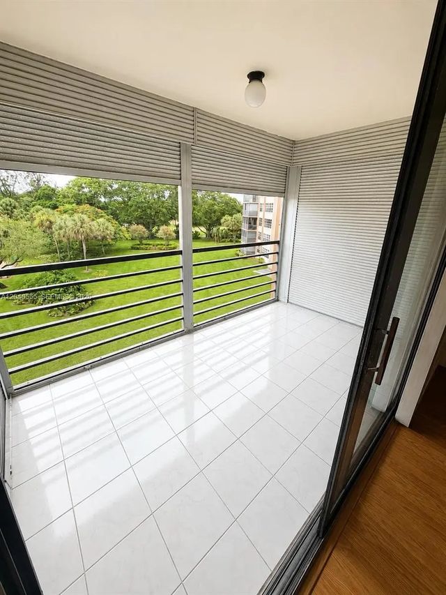 2 of 15 - 900 Saint Charles Place #407, Pembroke Pines, FL
