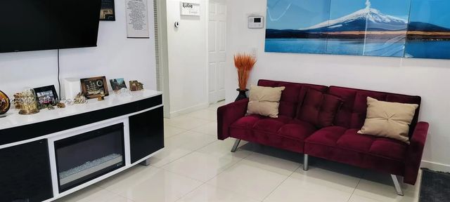 5 of 14 - 4223 Nw 32nd Avenue, Miami, FL