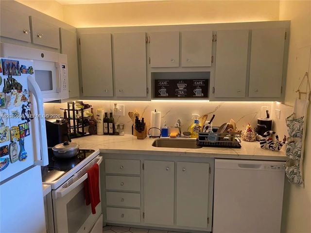 1465 Ne 123rd Street #409, North Miami
