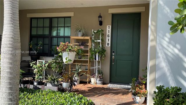 2 of 23 - 11618 Sw 13th Court, Pembroke Pines, FL