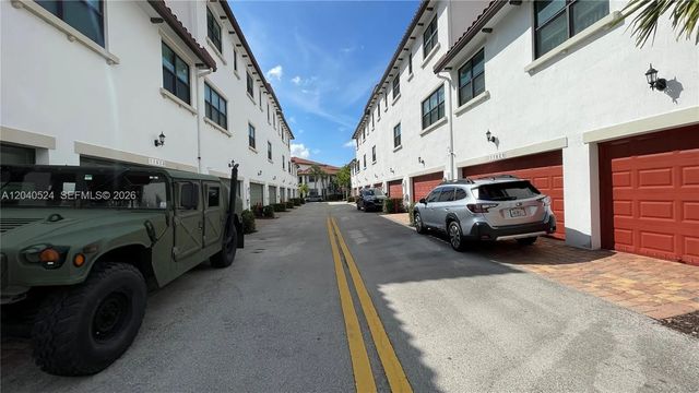 3 of 23 - 11618 Sw 13th Court, Pembroke Pines, FL