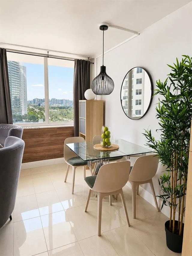2 of 21 - 19201 Collins Avenue #1144, Sunny Isles Beach, FL