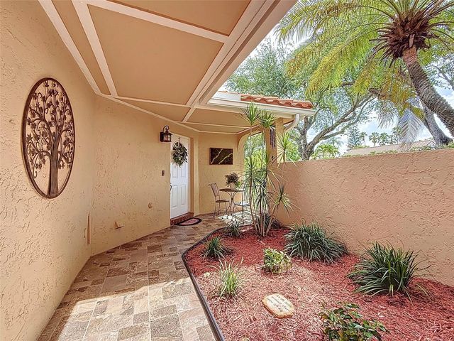 2 of 33 - 1420 Seagrape Circle, Weston, FL