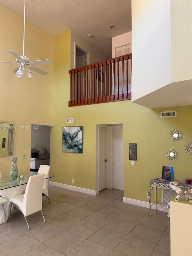 3 of 26 - 1335 Seagrape Circle, Weston, FL