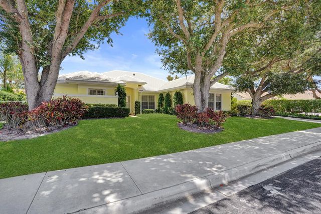 2 of 47 - 2760 Tecumseh Drive, West Palm Beach, FL