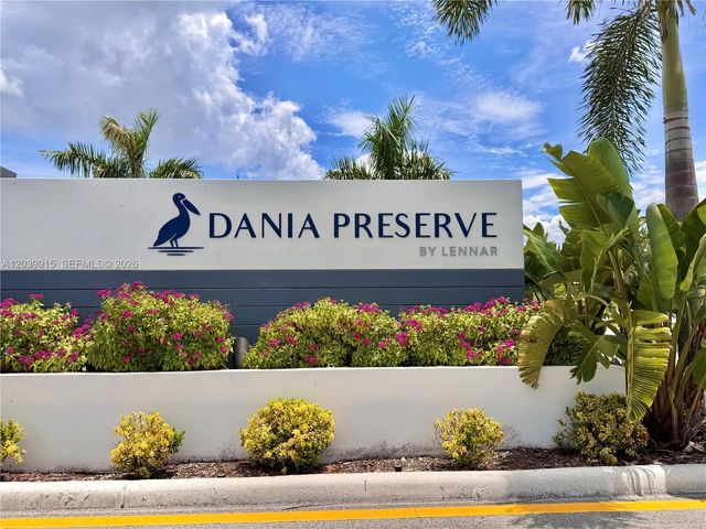 4 of 41 - 2950 Park Place #5838, Dania Beach, FL