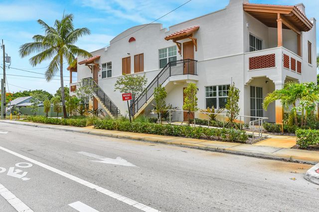 4 of 38 - 129 S K Street, Lake Worth, FL