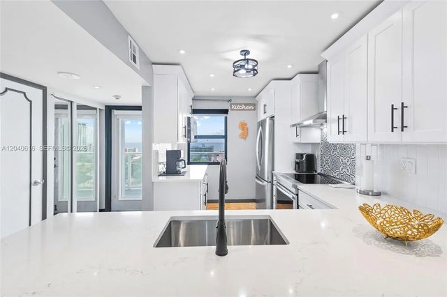 5 of 36 - 1401 N Riverside Drive #1406, Pompano Beach, FL