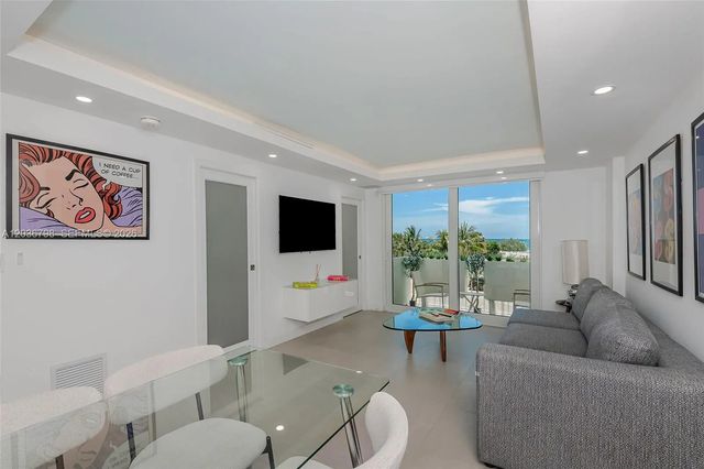 4 of 26 - 345 Ocean Drive #326, Miami Beach, FL