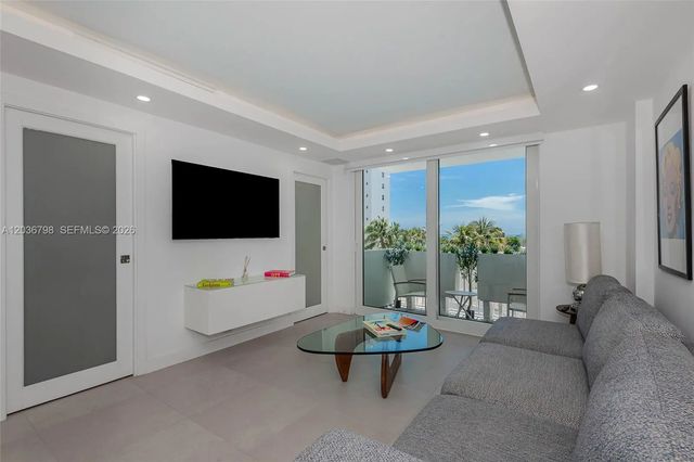 5 of 26 - 345 Ocean Drive #326, Miami Beach, FL