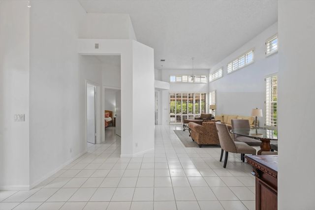 5 of 37 - 12557 Mallet Circle, Wellington, FL