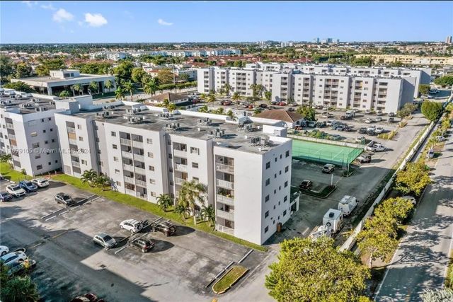 8145 Nw 7th Street #208, Miami
