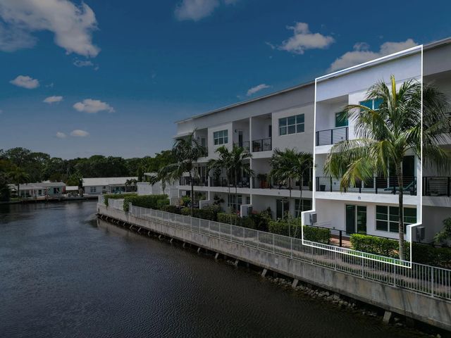 2 of 59 - 2900 Ne 12th Terrace #25, Oakland Park, FL