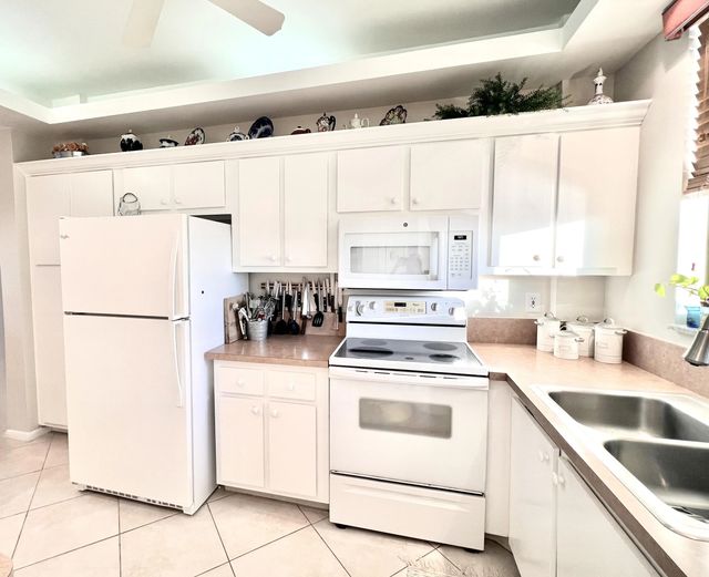 2 of 21 - 100 Paradise Harbour Boulevard #506, North Palm Beach, FL