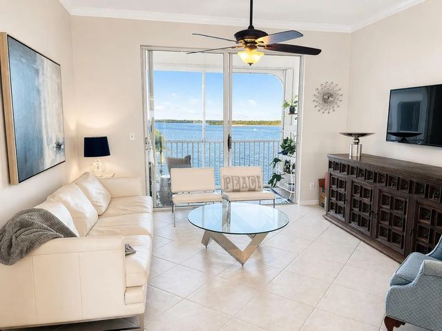 5 of 21 - 100 Paradise Harbour Boulevard #506, North Palm Beach, FL