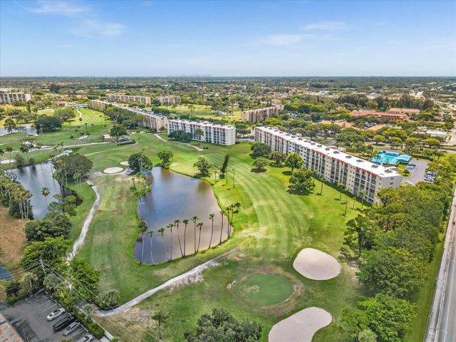 3959 Via Poinciana #104, Lake Worth