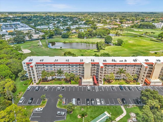 3 of 59 - 3959 Via Poinciana #104, Lake Worth, FL