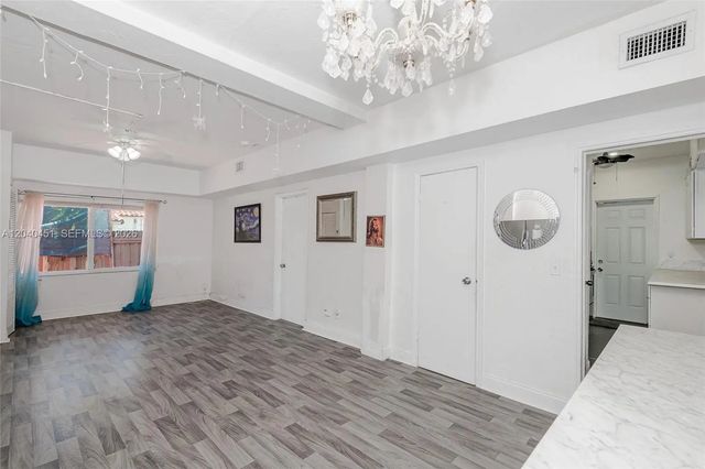 2 of 43 - 259 Ne 111th Street, Miami, FL