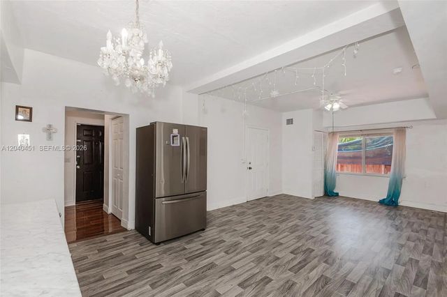 4 of 43 - 259 Ne 111th Street, Miami, FL