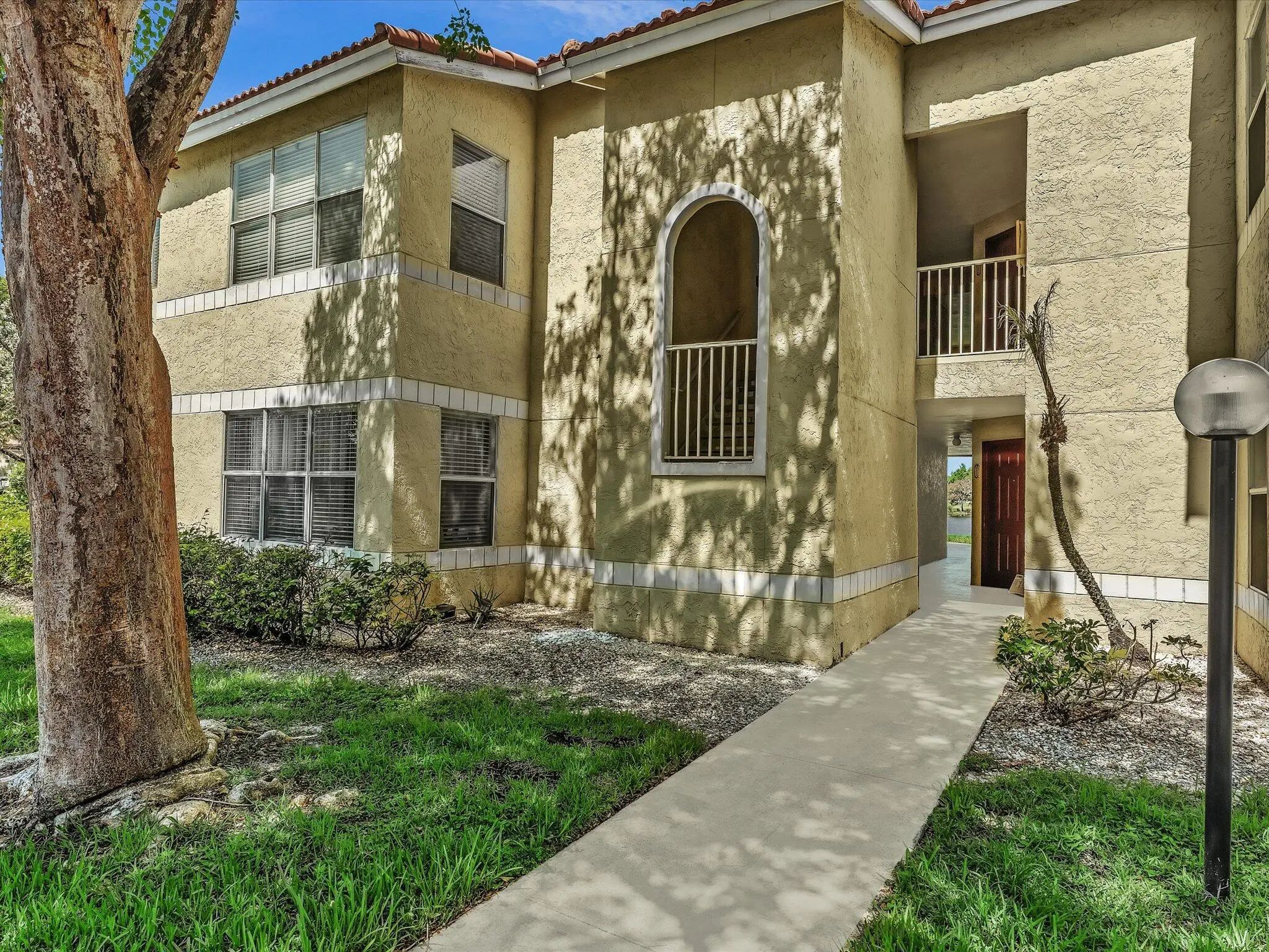 731 Vista Isles Drive #1521, Sunrise