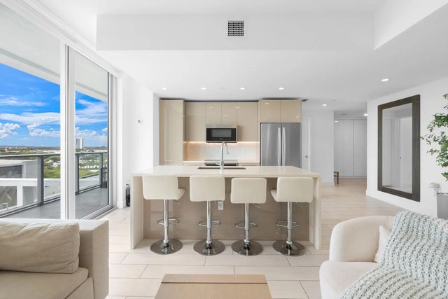 5 of 50 - 2000 Metropica Way #801, Sunrise, FL
