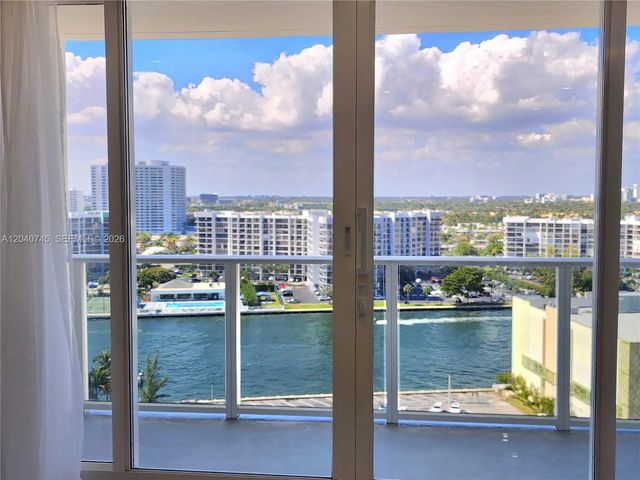 5 of 33 - 3505 S Ocean Drive #penthouse 1502, Hollywood, FL