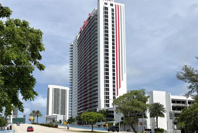 4 of 34 - 2602 E Hallandale Beach Boulevard #r1910, Hallandale Beach, FL