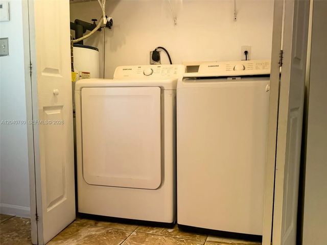 2 of 19 - 19251 Nw 33rd Avenue, Miami Gardens, FL