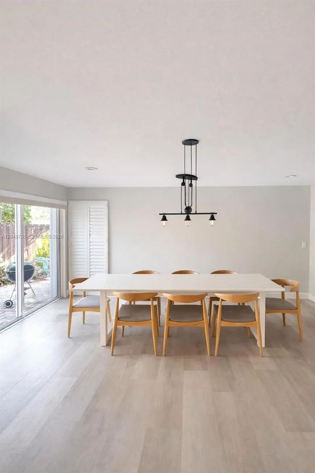 3 of 30 - 1125 Butternut Lane, Hollywood, FL