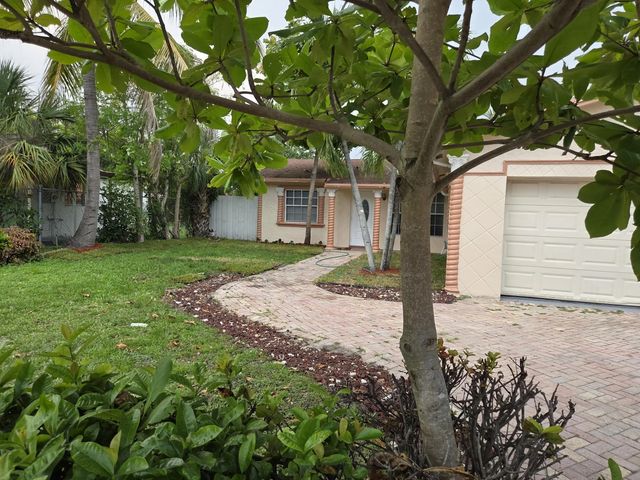 4 of 55 - 7601 Kimberly Boulevard, North Lauderdale, FL