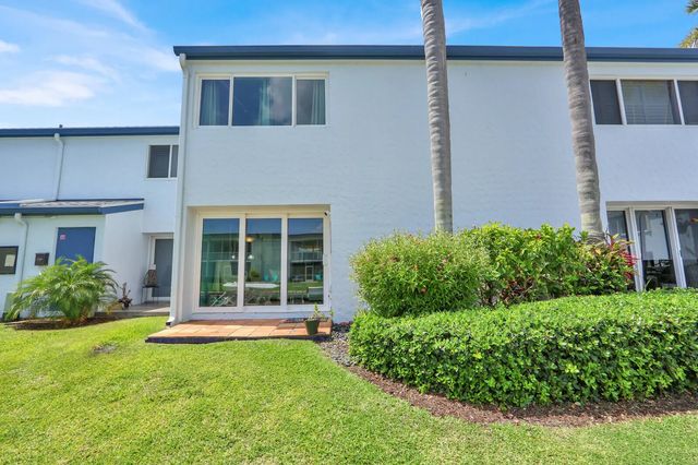 5 of 41 - 129 Lehane Terrace #133, North Palm Beach, FL