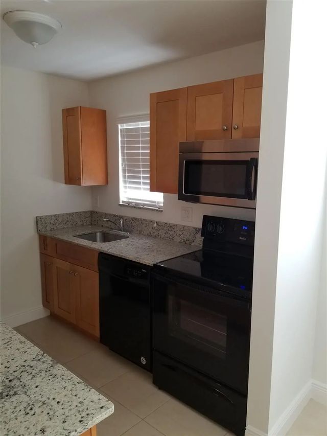 2 of 17 - 5171 Eadie Place #unit # 5171 - 5177, West Palm Beach, FL