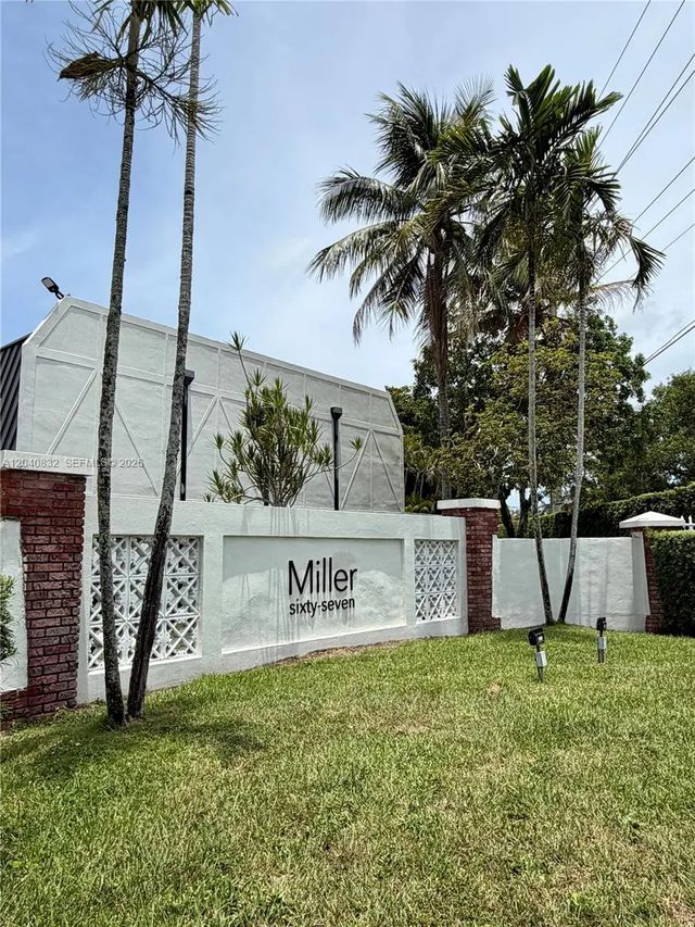 6667 Miller Drive #15, South Miami