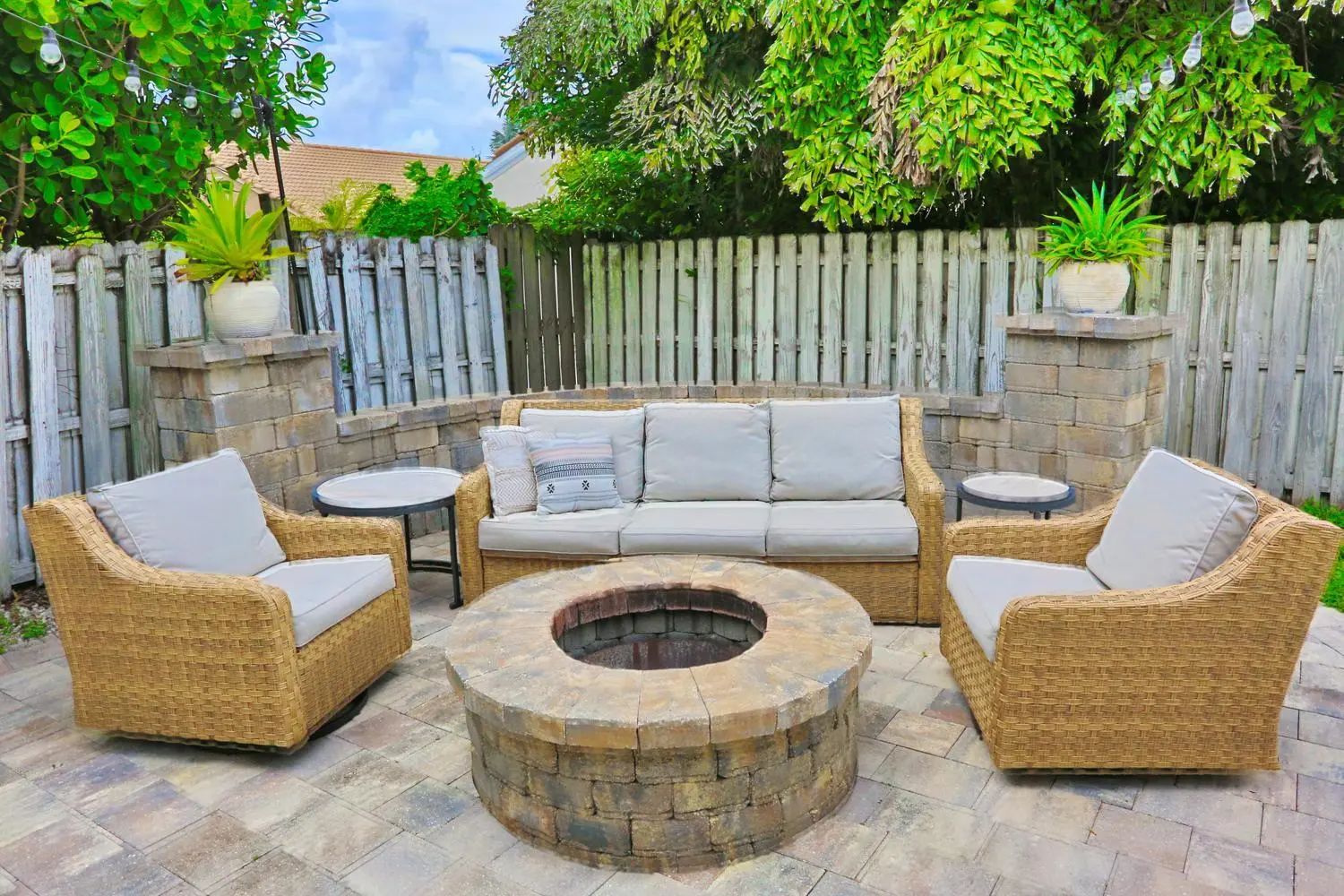 15061 Durham Lane, Davie