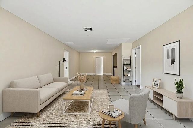 3 of 38 - 5131 Sw 6th Street, Margate, FL