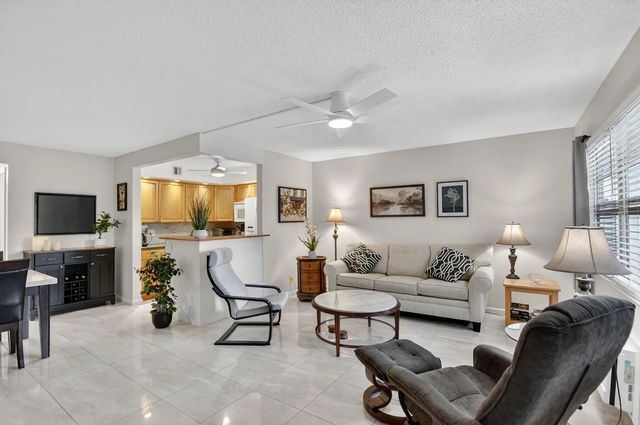 2 of 88 - 438 Tilford U, Deerfield Beach, FL