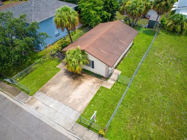 1525 W 17th Street, Riviera Beach