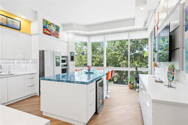3 of 45 - 16400 Collins Avenue #th-4, Sunny Isles Beach, FL