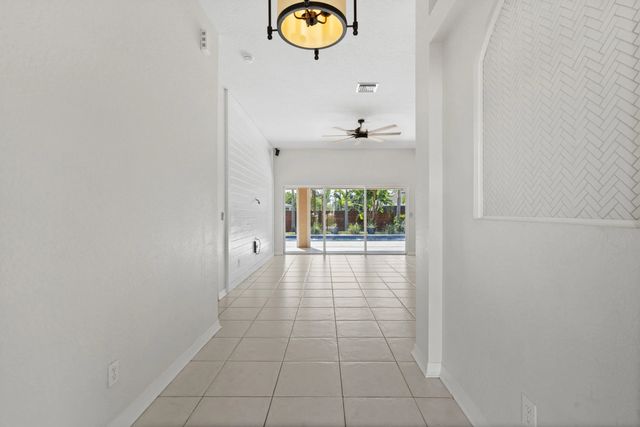 4 of 52 - 2241 Sw Nightingale Terrace, Port St. Lucie, FL
