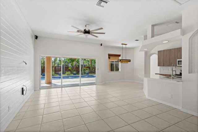 5 of 52 - 2241 Sw Nightingale Terrace, Port St. Lucie, FL