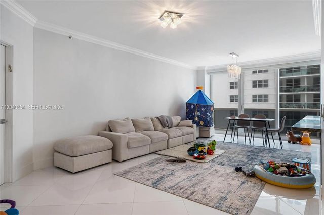 3 of 26 - 9559 Collins Avenue #s4-j, Surfside, FL