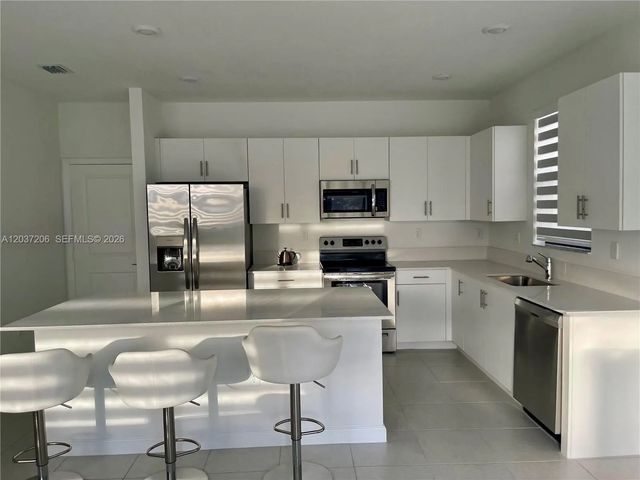 4 of 14 - 22960 Sw 130th Avenue, Miami, FL