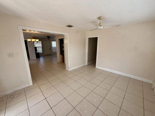 3 of 13 - 1410 N 67th Terrace, Hollywood, FL