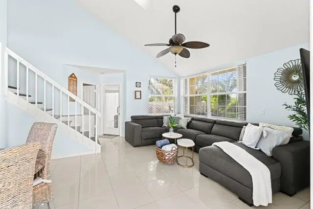 3 of 25 - 8104 Oakton Court #4b, Lake Clarke Shores, FL